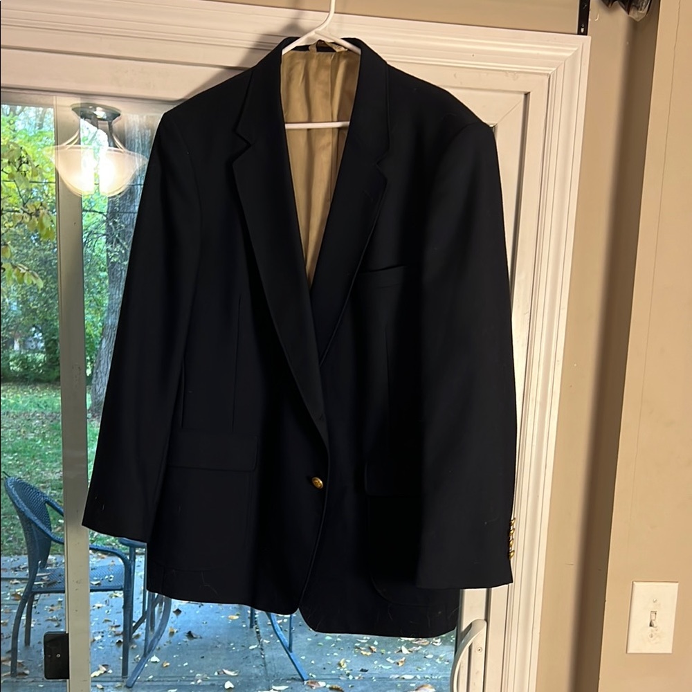 London Fog Navy Men's suit jacket with Gold Button